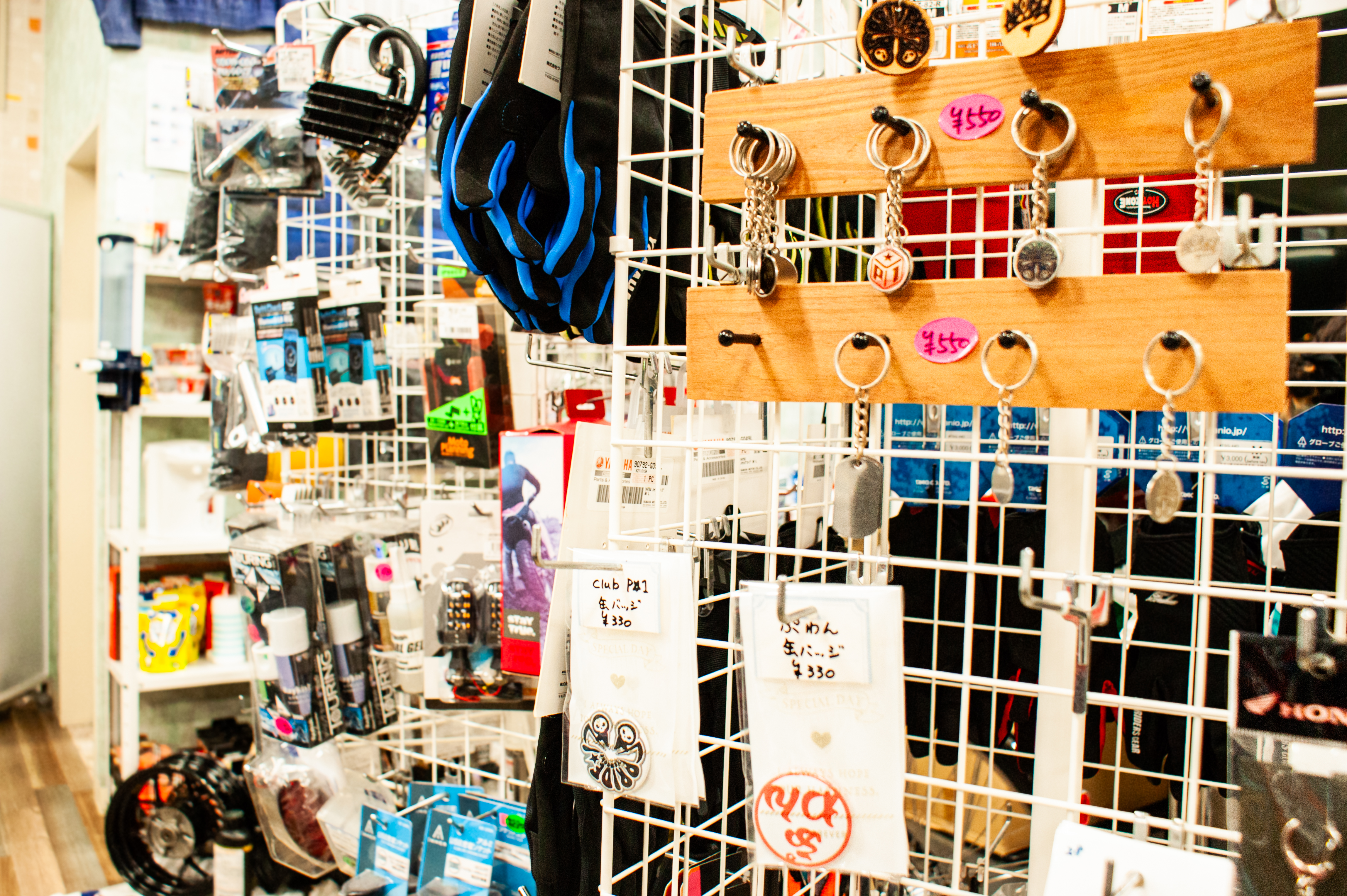 アクセサリー＆パーツコーナー