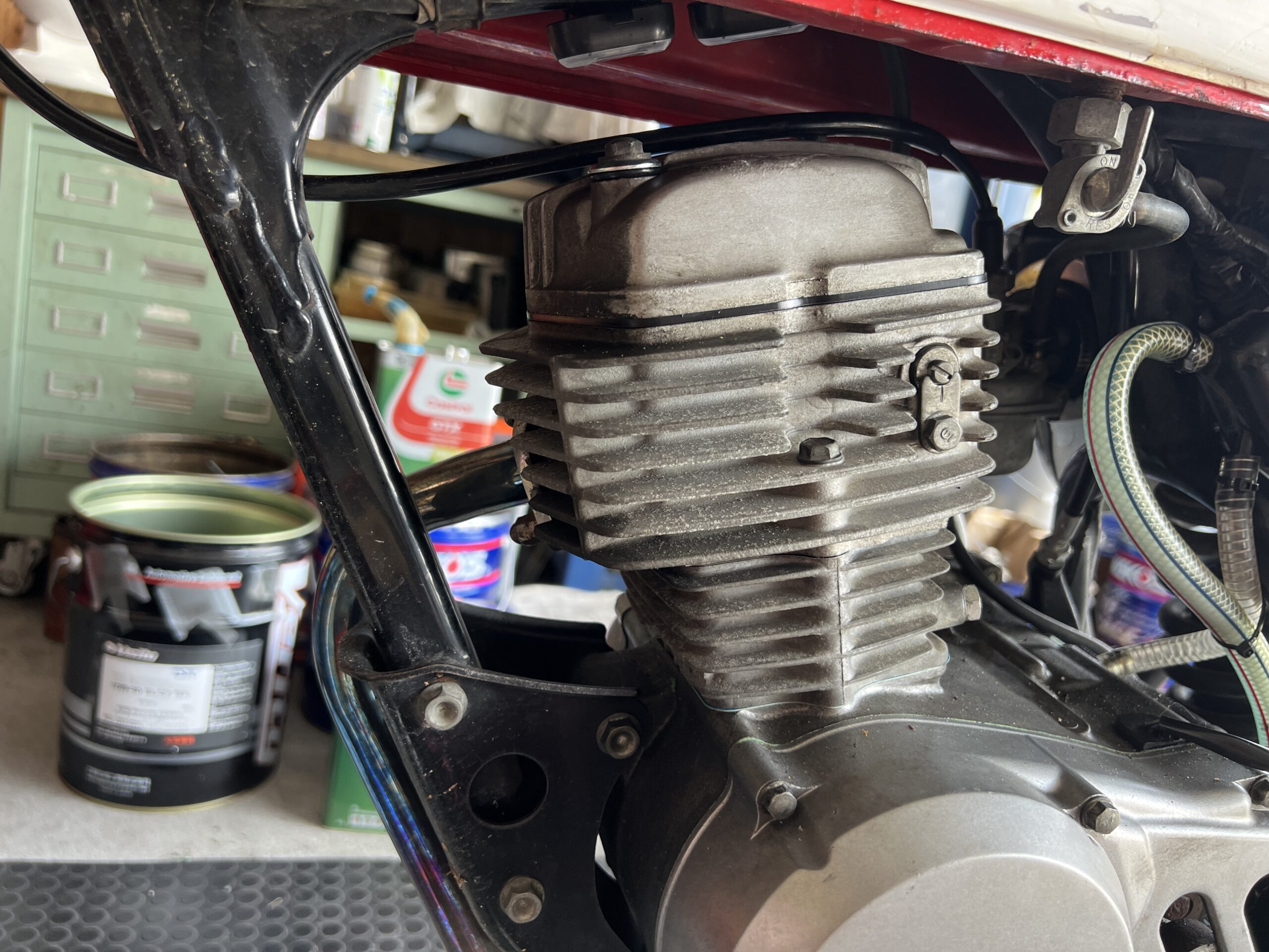 ホンダAPE50オイル漏れ